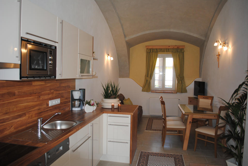 Gartler'S Appartements Kalsdorf bei Graz Δωμάτιο φωτογραφία