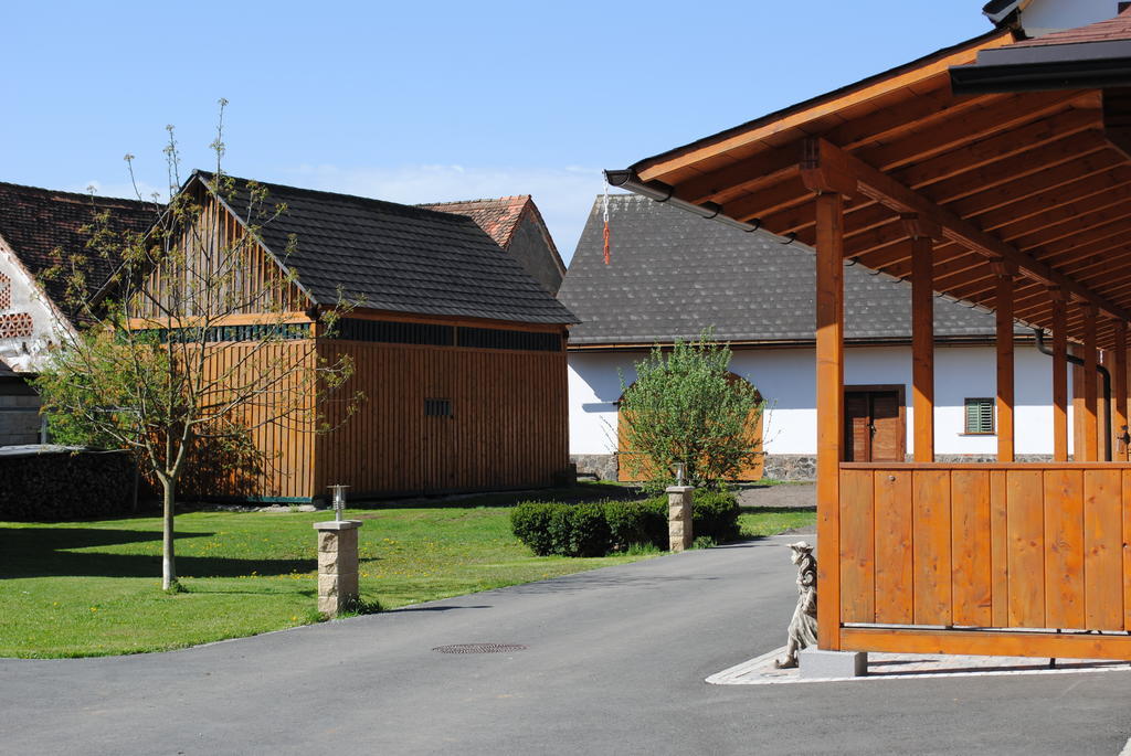 Gartler'S Appartements Kalsdorf bei Graz Εξωτερικό φωτογραφία