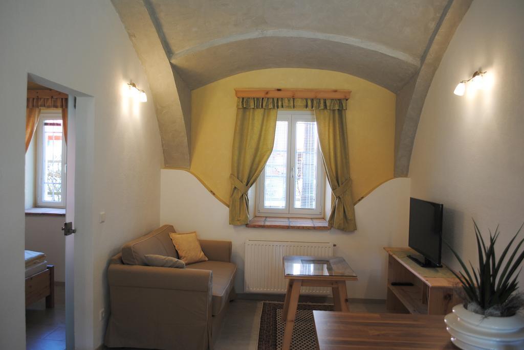 Gartler'S Appartements Kalsdorf bei Graz Δωμάτιο φωτογραφία